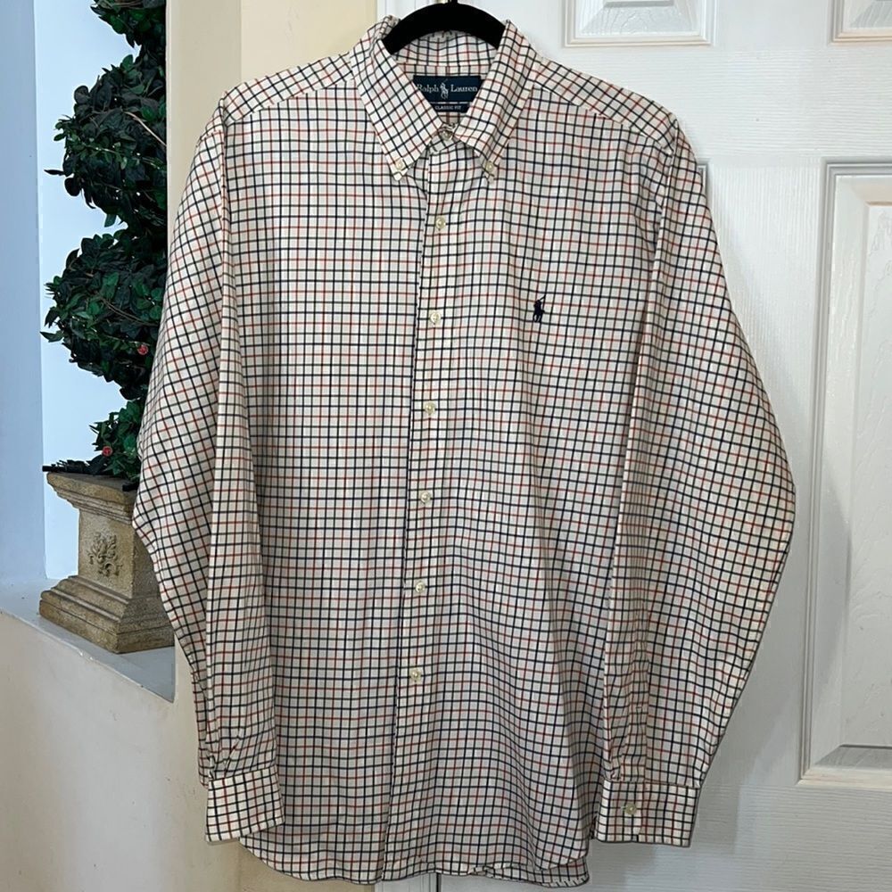 Ralph Lauren classic fit button-down long sleeved  shirt Men’s Large